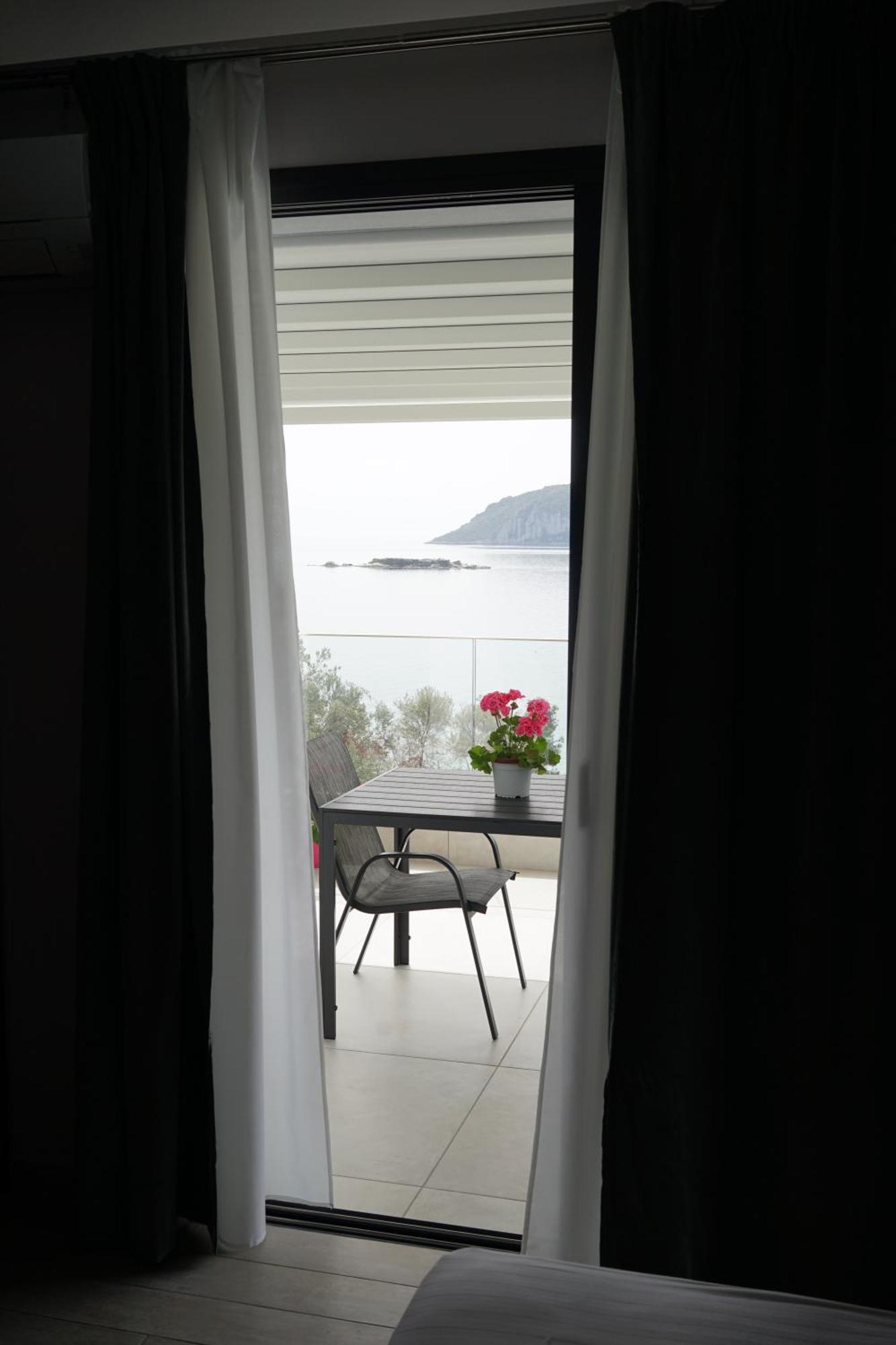 Acra Melia Apartment ปาเลออน ซิฟลิคิออน ภายนอก รูปภาพ