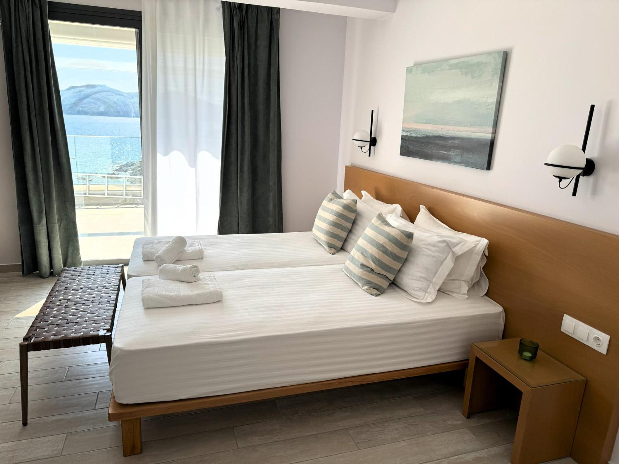 Acra Melia Apartment ปาเลออน ซิฟลิคิออน ภายนอก รูปภาพ