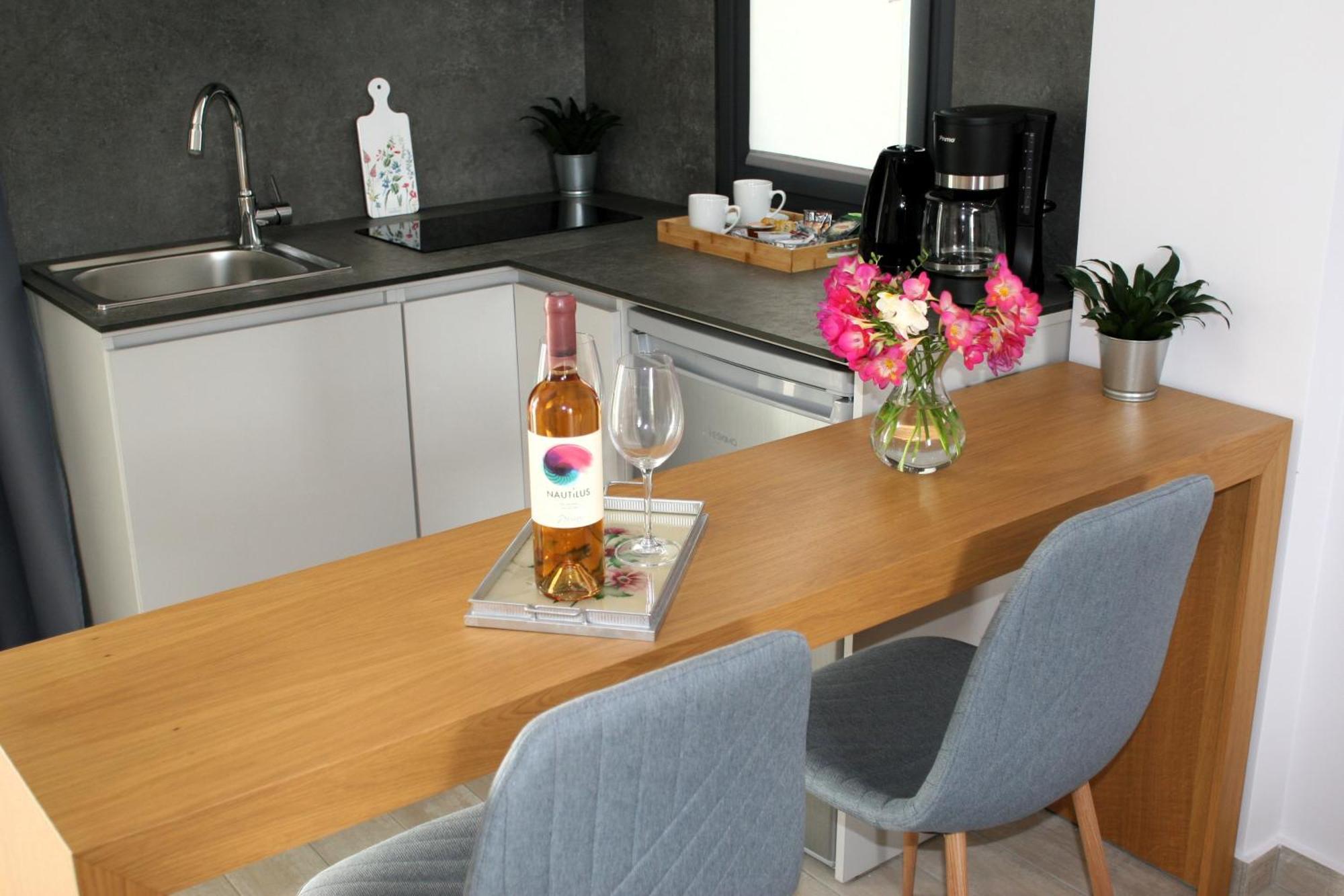 Acra Melia Apartment ปาเลออน ซิฟลิคิออน ภายนอก รูปภาพ